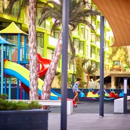 Appartamento Blaxy - Pool & 50m De Plaja