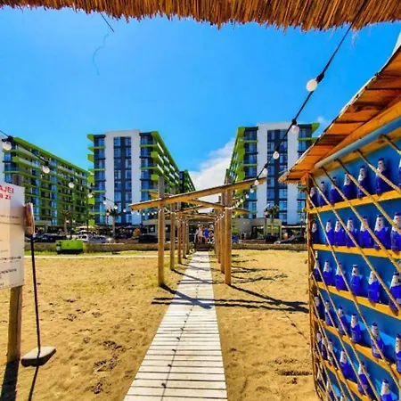 Blaxy - Pool & 50m De Plaja Appartamento
