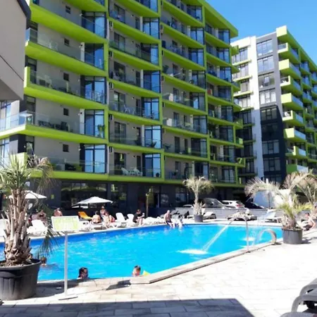 Appartamento Blaxy - Pool & 50m De Plaja *