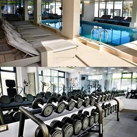 Appartamento Blaxy - Pool & 50m De Plaja Năvodari