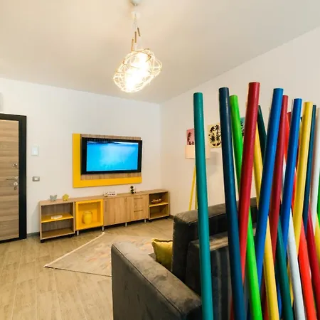 Blaxy - Pool & 50m De Plaja Năvodari
